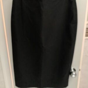 J Crew pencil Black Skirt , size 12, NWT